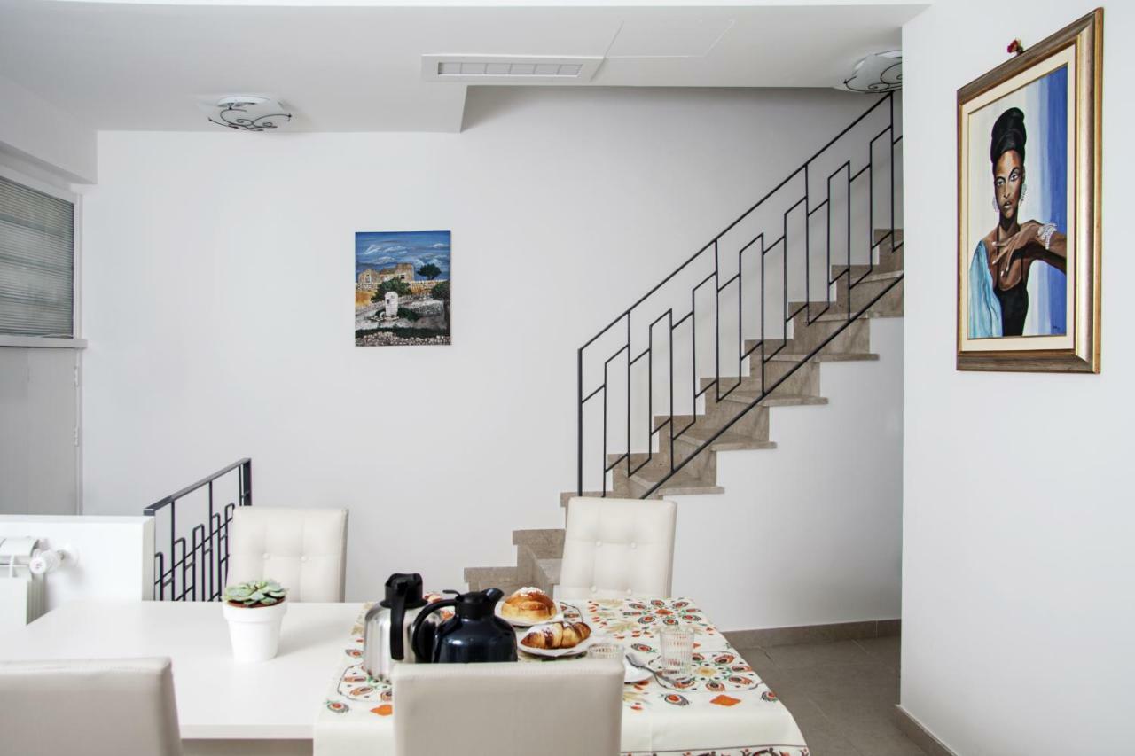 Bframe Cornice Barocca 拉古萨 外观 照片